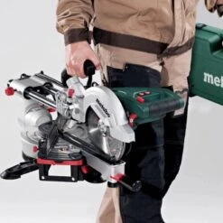 Metabo Zug- & Kappsäge KGS 216 M Set Inkl. 2 Hartmetall-Sägeblättern 1.200 W -Gartengeräte Geschäft 3492493 CU07