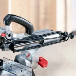 Metabo Kappsäge KGS 216 M Inkl. Hartmetall-Sägeblatt 1500 W -Gartengeräte Geschäft 4007430256560 2085 CU 02