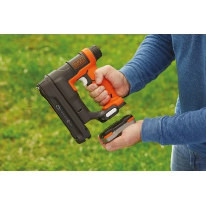 Black & Decker Black+Decker Akku-Tacker Und -Nagler BDCT12N 12 V 7 Black & Decker Black+Decker Akku-Tacker Und -Nagler BDCT12N 12 V – Bild 5