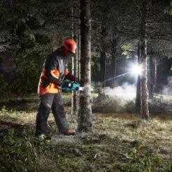 Makita Akku-Kettensäge DUC353Z 2 X 18 V Solo 37 Makita Akku-Kettensäge DUC353Z 2 X 18 V Solo -Gartengeräte Geschäft 4945853 A 05