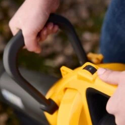 Stiga Akku-Laubsauger Und -bläser VS 100e Inkl. 2 Akkus & Doppelladegerät 24 Stiga Akku-Laubsauger Und -bläser VS 100e Inkl. 2 Akkus & Doppelladegerät -Gartengeräte Geschäft 7050743 A02