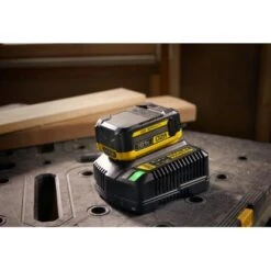 Stanley Fatmax Lithium-Ionen Ersatz-Akku V20 SFMCB204 18 V/4 Ah -Gartengeräte Geschäft 763531 2012 364