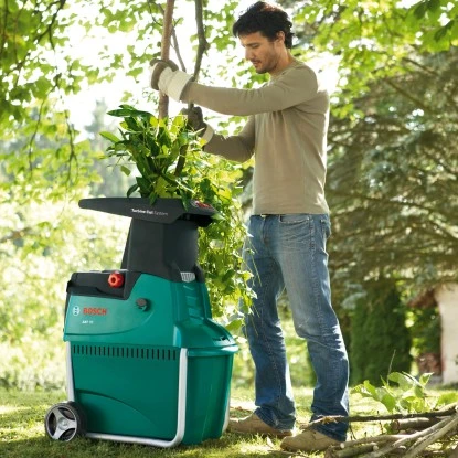 Bosch Elektro-Turbinenhäcksler AXT 25 TC Mit 53 L Fangbox 2.500 W 5 Bosch Elektro-Turbinenhäcksler AXT 25 TC Mit 53 L Fangbox 2.500 W – Bild 3